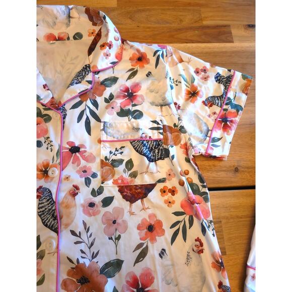 Women’s Large Silky Chicken PJ Set – Button Down Shorts Country Farmhouse - Picture 2 of 4